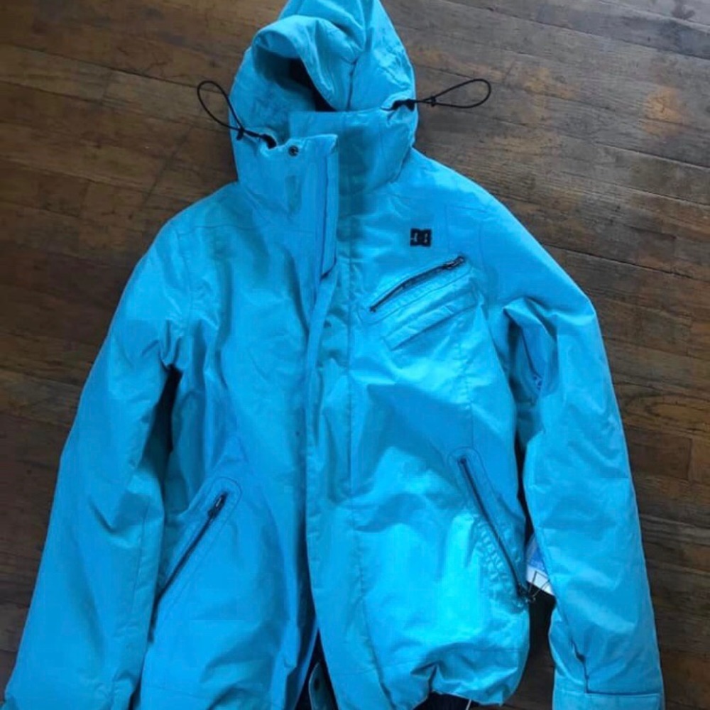 Women’s small snowboard jacket